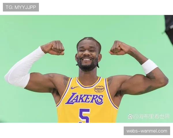 湖人八村塁艾顿双双22+10 内线双塔组合真实命中率均超65%显高效 湖人八村塁艾顿双双22+10 内线双塔组合真实命中率均超65%显高效